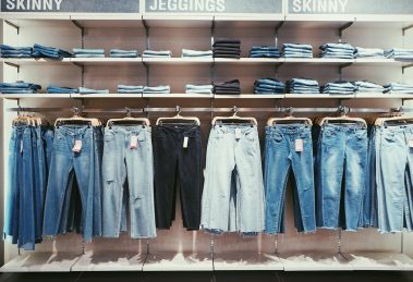 Dive into the Trends: Top Makeup Colors for 2023 Unveiled by Beauty Bloggers