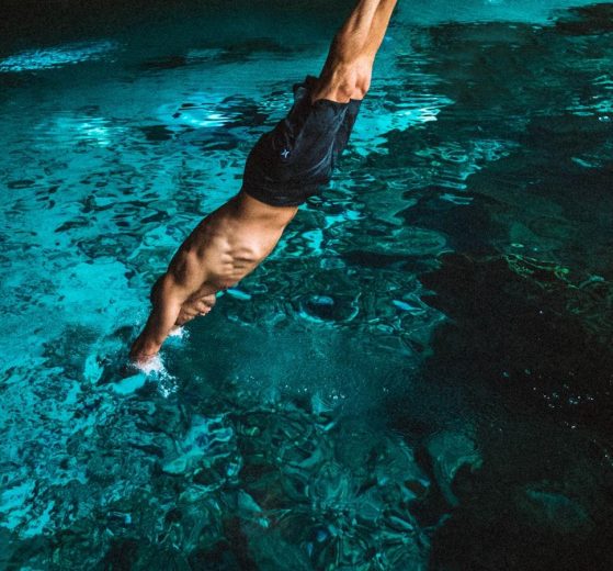 Dive into the Trend: Beauty Bloggers Showcase the Hottest Makeup Colors of 2023