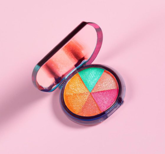 Explore 2023’s Hottest Makeup Colors: Live Demos from Top Beauty Bloggers!