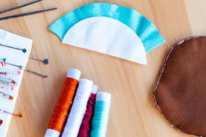 Crafting Chic: A Step-by-Step Guide to DIY Fashion Accessories at Home